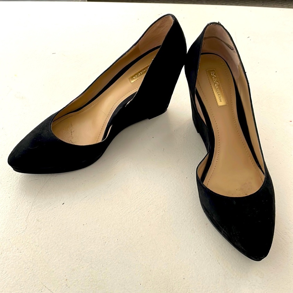 BCBG Wedges- 9.5